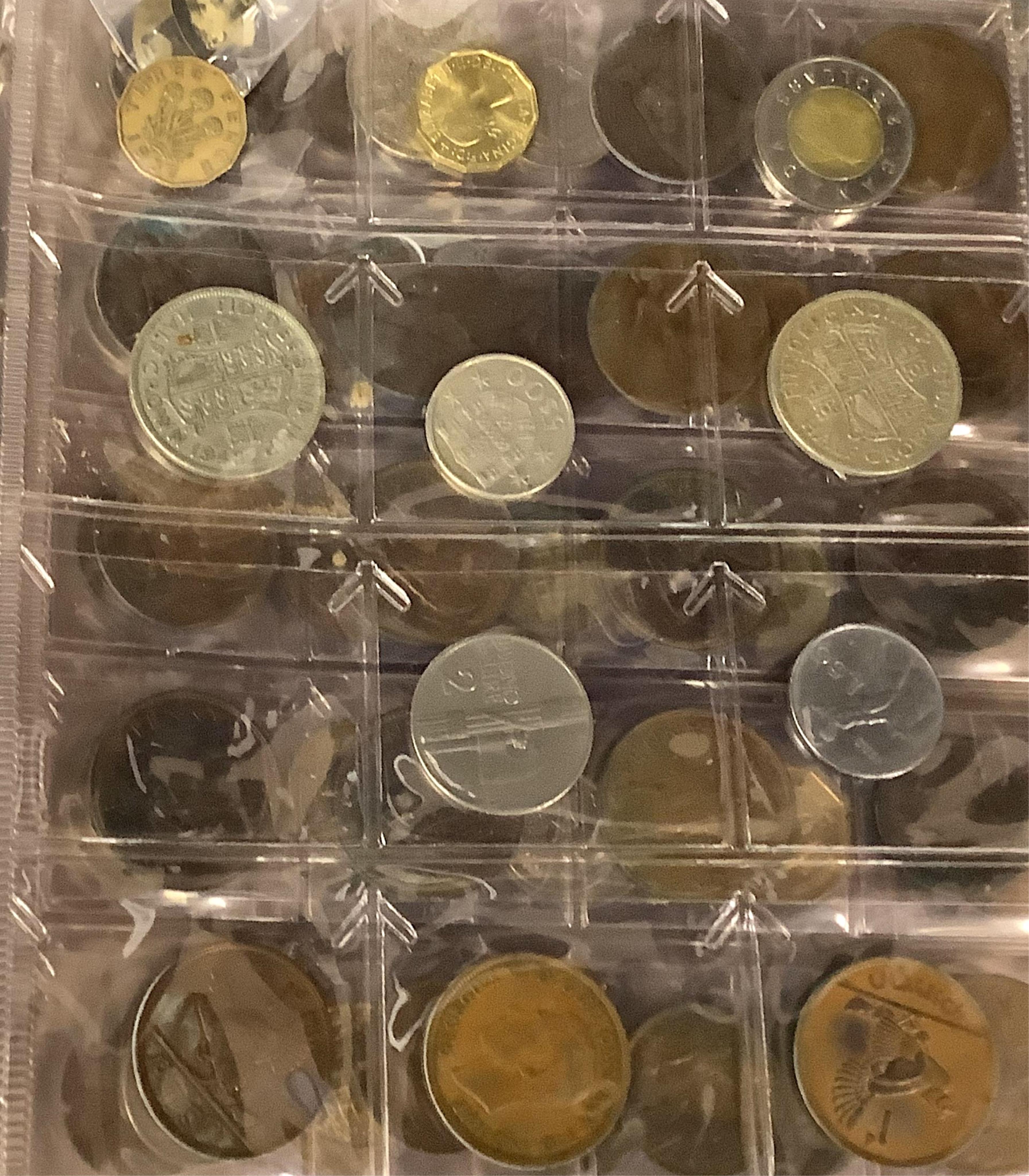 A large quantity of British and world coinage, 20th/21st century